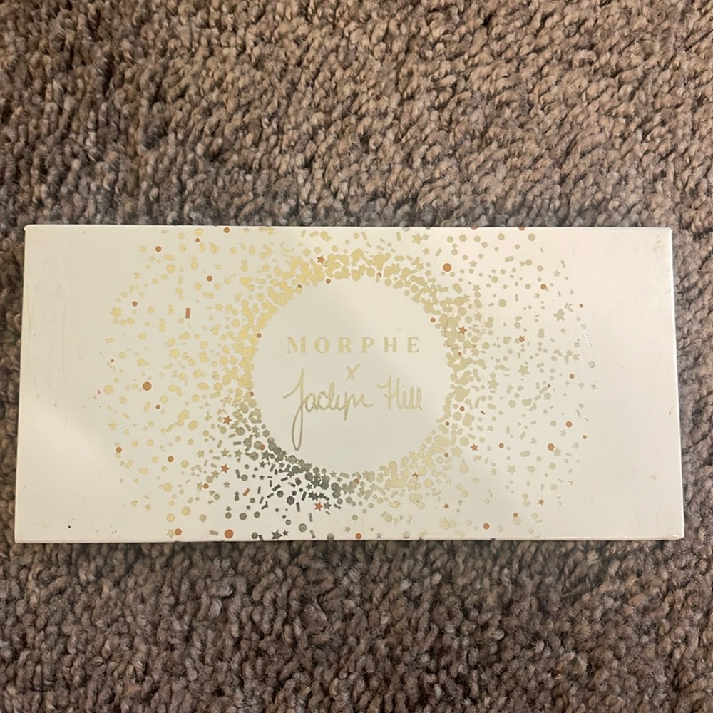 • Morphe x Jaclyn Hill • Eyeshadow Palette